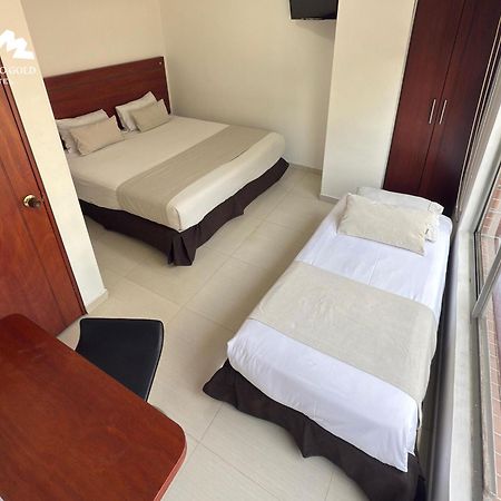 Hotel Dorado Gold Bogota Ngoại thất bức ảnh